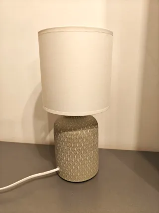 Lámpara de mesa cerámica beige