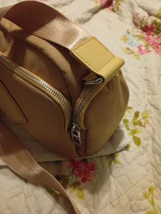 Bolso bandolera Don Algodón beige y dorado