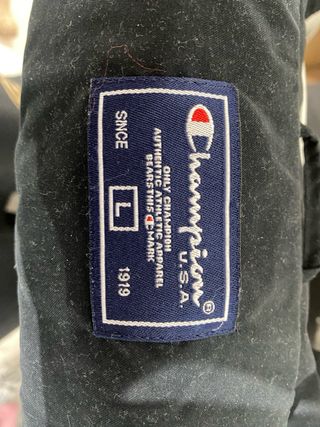 Chaqueta Champion Blanca y Negra