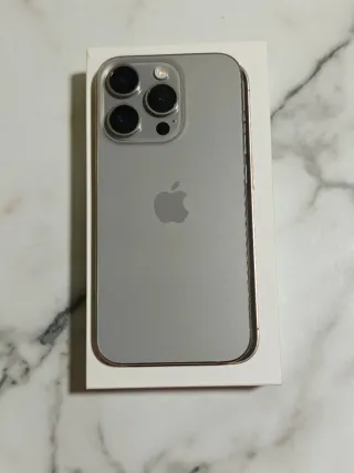 iPhone 15 Pro Max 128GB Gris Titanio