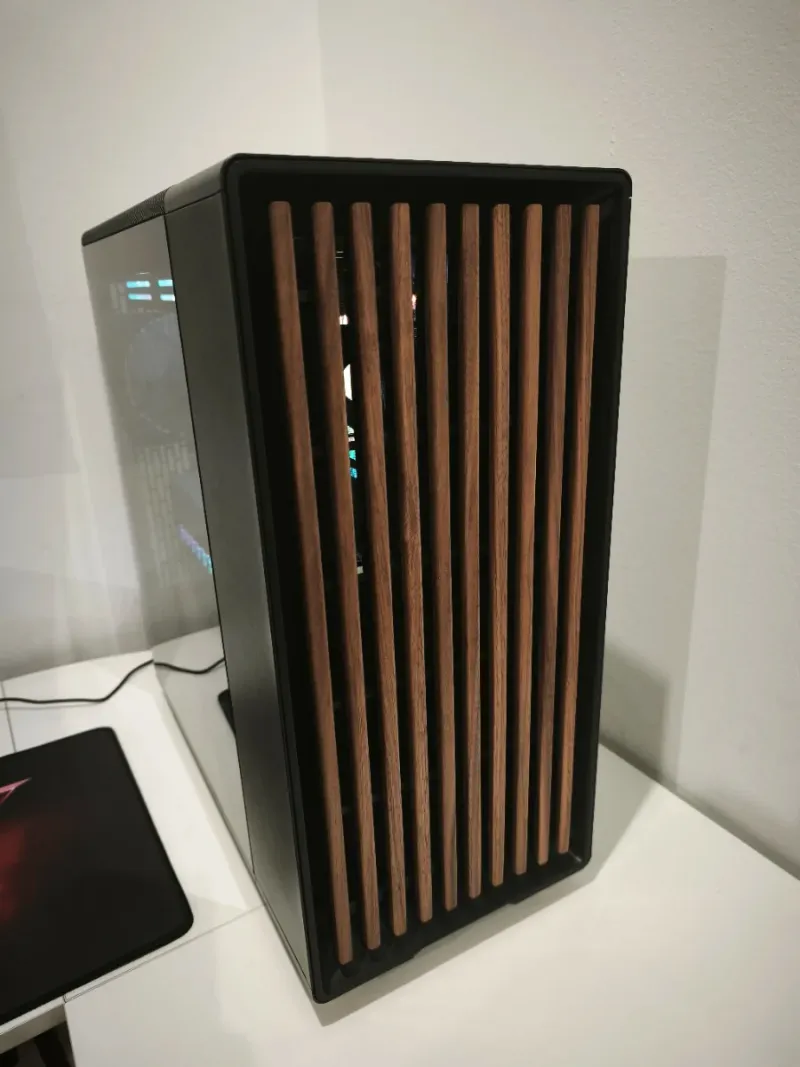 PC Gaming Profesional | Ryzen 7 7800X3D | RX 9070 afbeelding 3