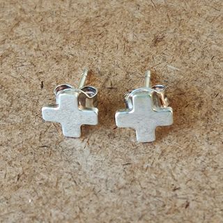 PENDIENTE PLATA DE LEY 925 CRUZ A ESTRENAR