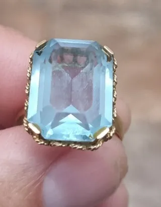 Antiguo anillo de oro 18 quilates