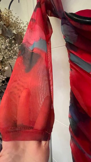 Vestido estampado rojo ajustado Talla S