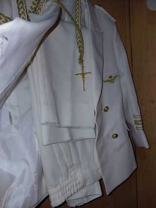 Traje de Comunión Blanco y Dorado