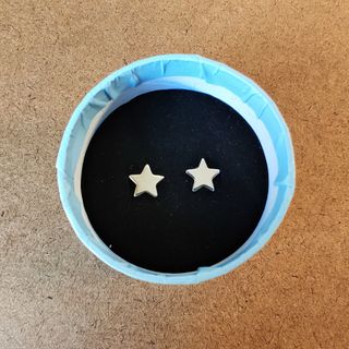 PENDIENTE DE PLATA DE LEY 925 ESTRELLA A ESTRENAR