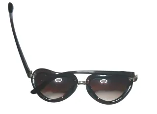 Gafas de sol corazón marrones