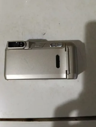 Cámara Nikon Lite-Touch Zoom 120 ED AF vintage