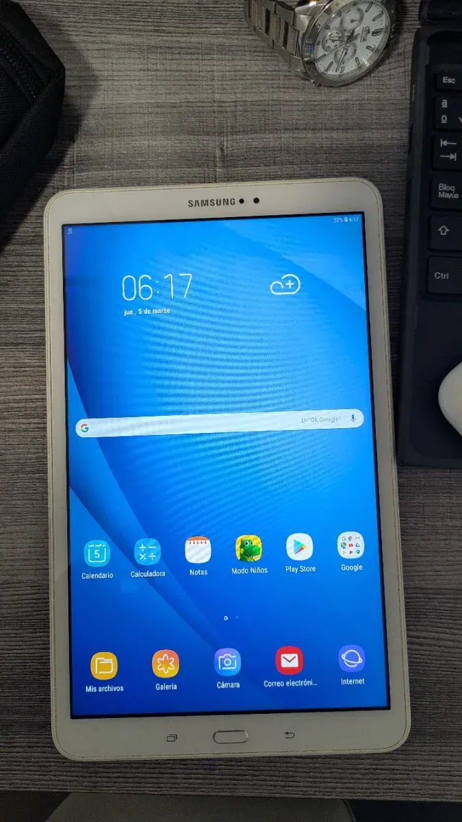 Tablet Samsung Blanca modelo tabA6 afbeelding 2