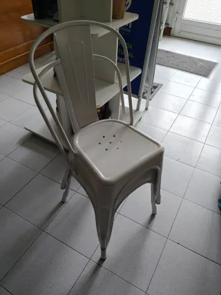 2 Sillas de Jardín Metálicas Blancas