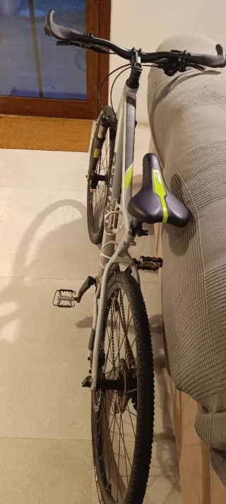 Bicicleta BTWIN 900 Gris. Talla M