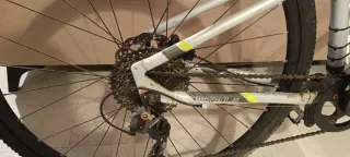 Bicicleta BTWIN 900 Gris. Talla M