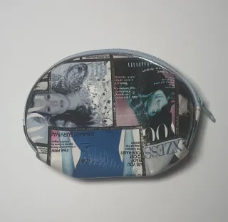 Monedero Estampado Revistas Vogue Azul