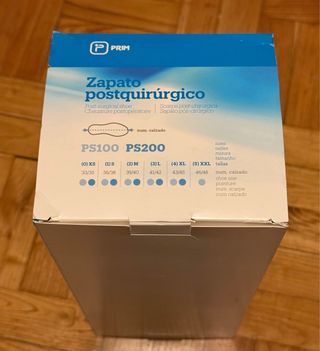 Zapato postquirúrgico tacón invertido.