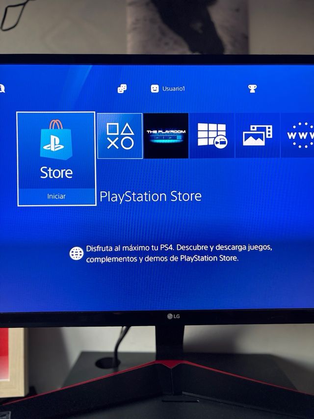 PS4 Slim 500GB Negra + 4 Juegos y mando