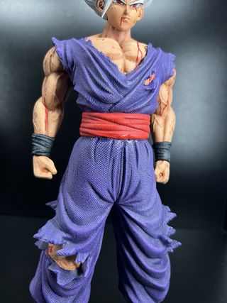 Figura Gohan Bestia Repaint Realismo