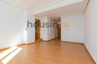 Piso en alquiler en Bernabéu - Hispanoamérica en Madrid