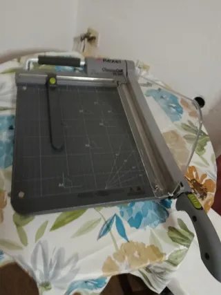 Guillotina Rexel ClassicCut CL300