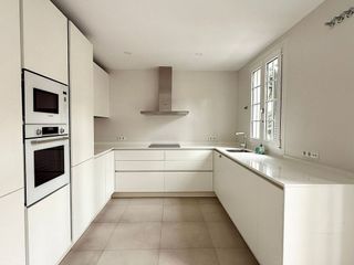 Casa pareada en alquiler en Piovera - Conde Orgaz en Madrid