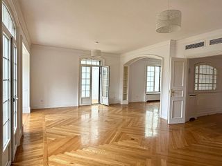 Casa pareada en alquiler en Piovera - Conde Orgaz en Madrid