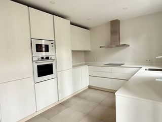 Casa pareada en alquiler en Piovera - Conde Orgaz en Madrid