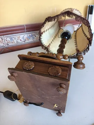 Lámpara de Mesita Teléfono Madera Antigua