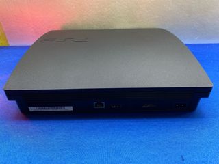 CONSOLA PLAYSTATION 3 PS3 COMPLETA 500GB CON JUEGO