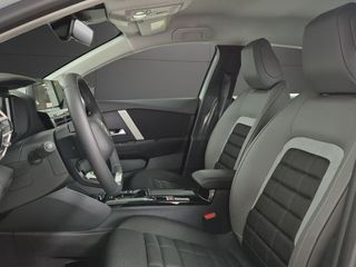 Citroën C4 Hybrid 145 ë-DCS6 Business Edition