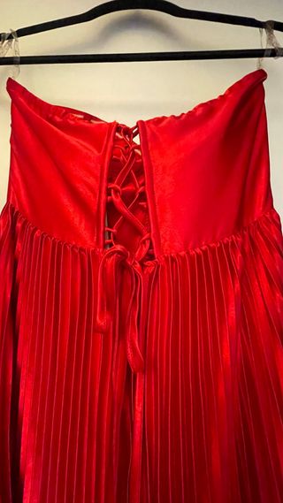 Vestido largo rojo vibrante