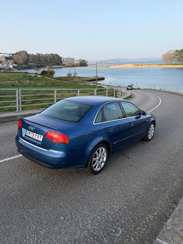 AUDI A4 S-LINE