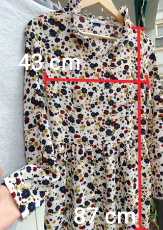Vestido floral Talla M/L, NUEVO