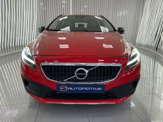 VOLVO V40 Cross Country 2.0 D2 Momentum