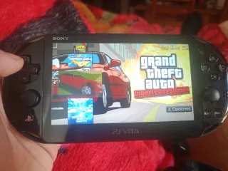 PS Vita Sony con TODOS los juegos