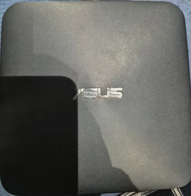mini PC ASUS VivoMini UN45.