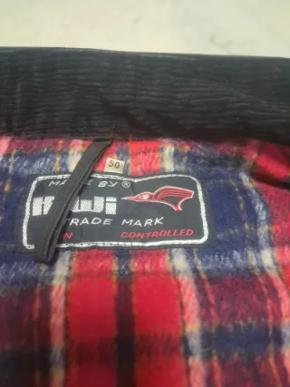 Cazadora Kiwi forrada con cinturón