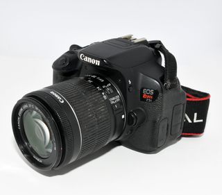 CAMARA REFLEX DIGITAL CANON EOS 700D (REBEL T5i)+