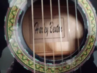 Guitarra Clásica Negra