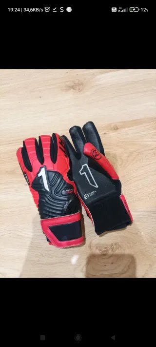 Guantes portero Rinat talla 4