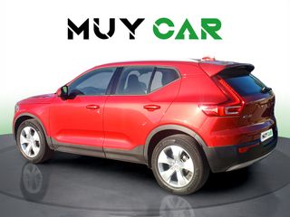 Volvo XC40 T3 Business Plus Auto 120 kW (163 CV)