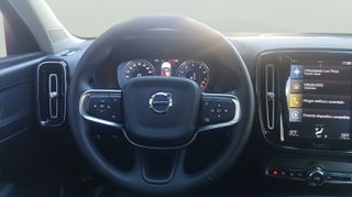 Volvo XC40 T3 Business Plus Auto 120 kW (163 CV)