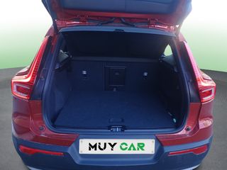 Volvo XC40 T3 Business Plus Auto 120 kW (163 CV)