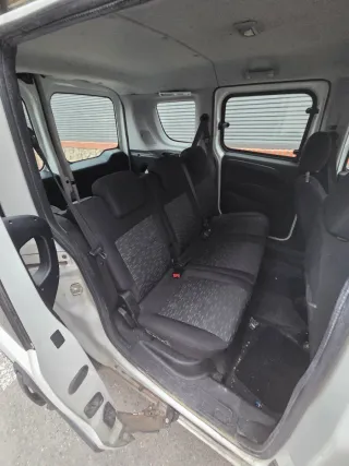 Opel Combo 2015