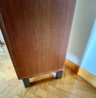 Mueble alto auxiliar madera con puertas cristal