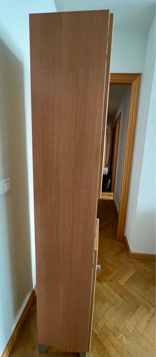 Mueble alto auxiliar madera con puertas cristal