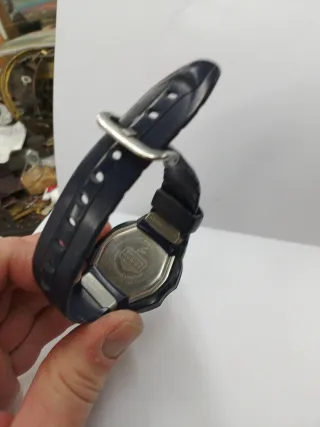 Reloj Casio G-Shock Solar WR200M