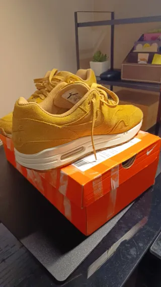 Nike Air Max 1 T42 color Trigo