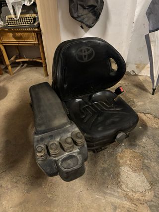 Asiento Toyota Tractor
