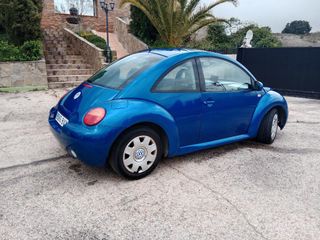 Volkswagen  New Beetle 1.6i 16v. precioso 3300 e.