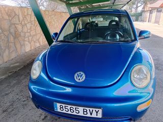 Volkswagen  New Beetle 1.6i 16v. precioso 3300 e.