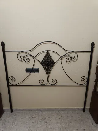Cabecero de forja negro 135
